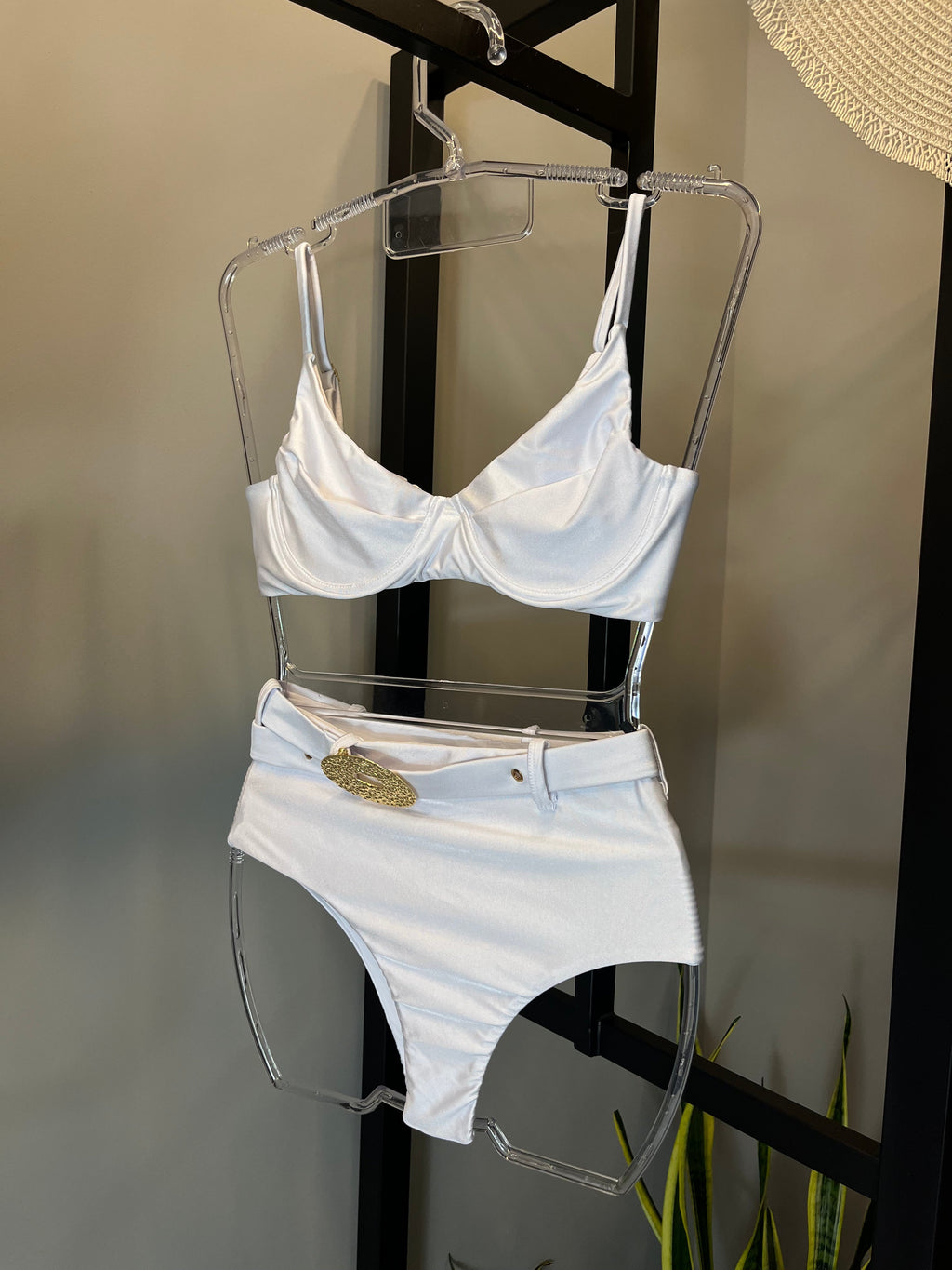 Biquini retrô Hot Pant Branco